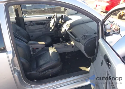 2000 Volkswagen New Beetle Gls из США, поврежденный, VIN 3VWCC21C7YM499846